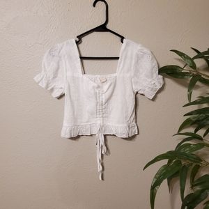 Romwe New With Tags White Cropped Blouse Size 6
